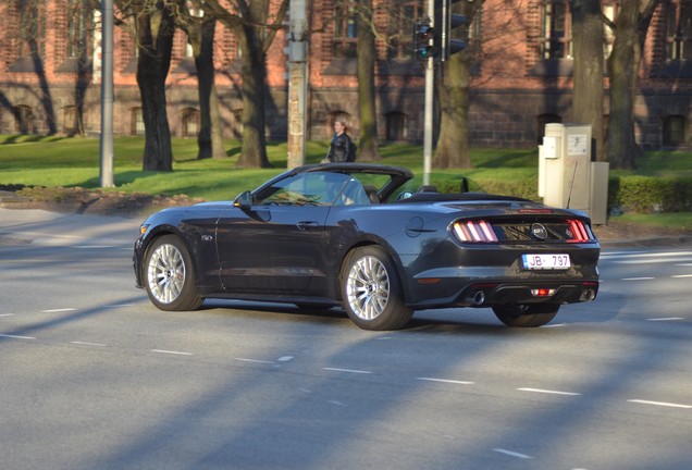 Ford Mustang GT Convertible 2015