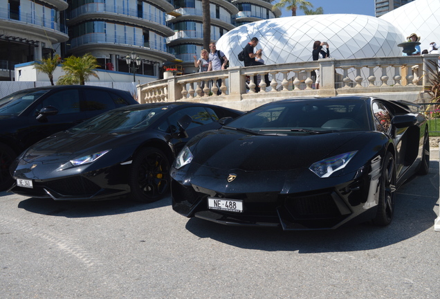 Lamborghini Aventador LP700-4