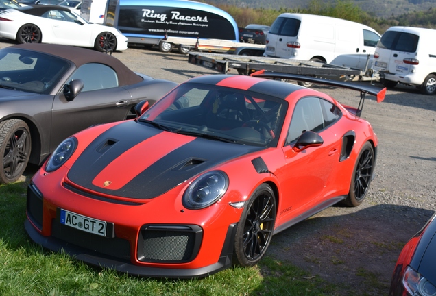 Porsche 991 GT2 RS Weissach Package