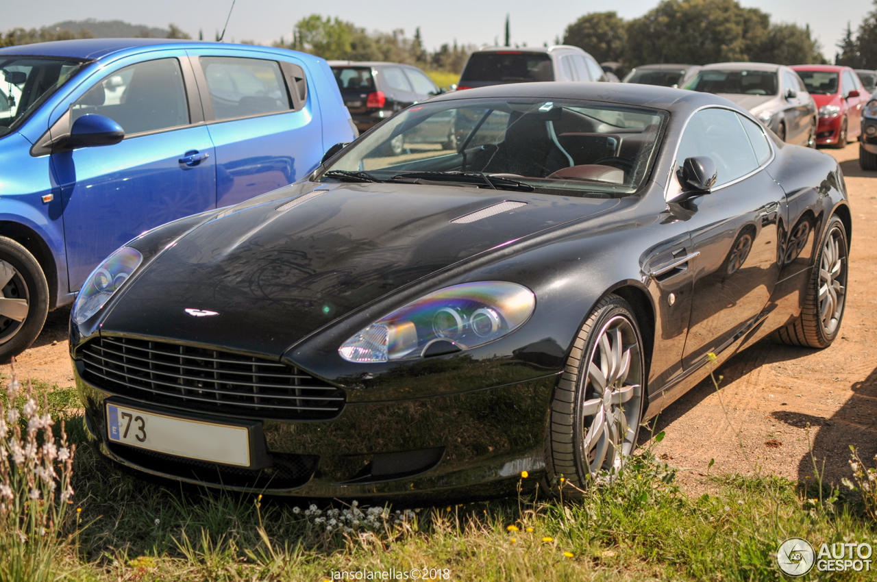 Aston Martin DB9