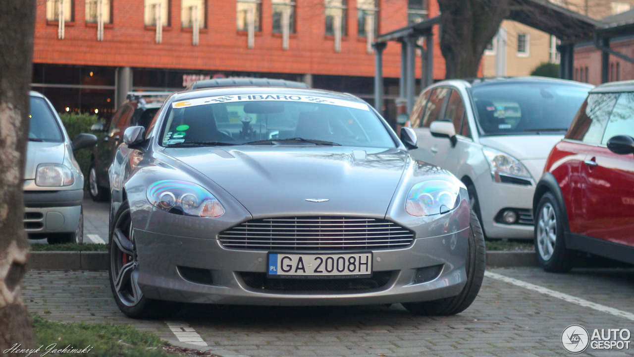 Aston Martin DB9 LM