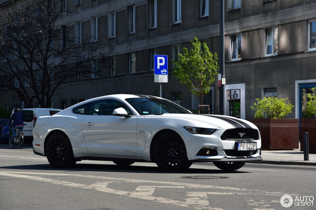 Ford Mustang GT 2015