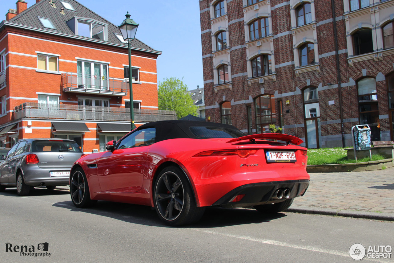 Jaguar F-TYPE S Convertible