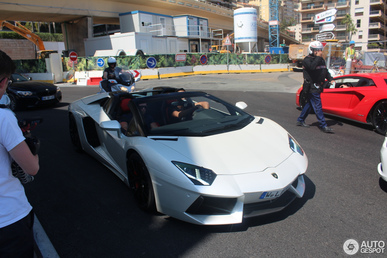 Lamborghini Aventador LP700-4 Roadster