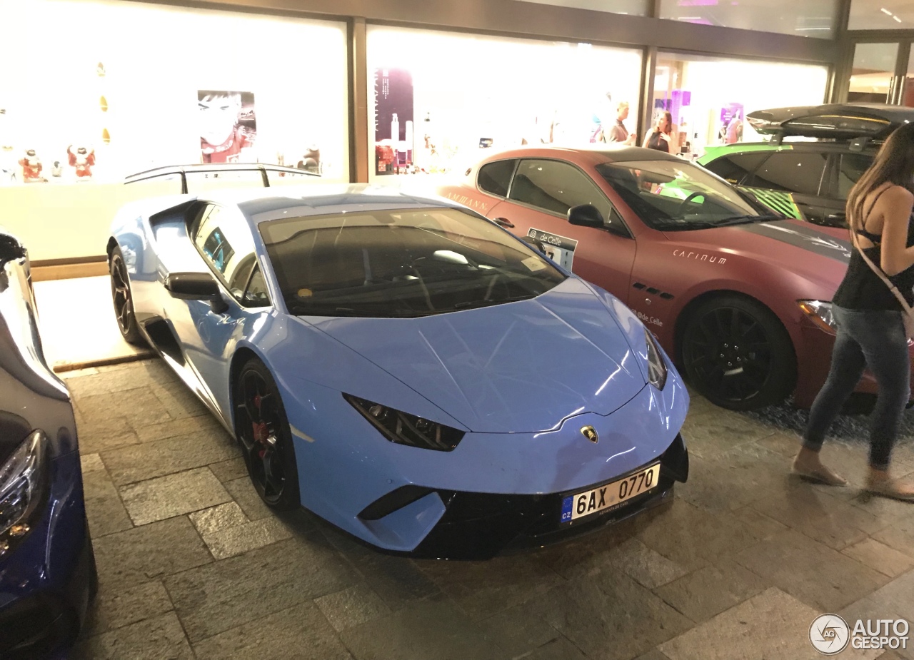 Lamborghini Huracán LP640-4 Performante