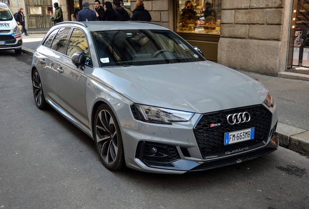 Audi RS4 Avant B9