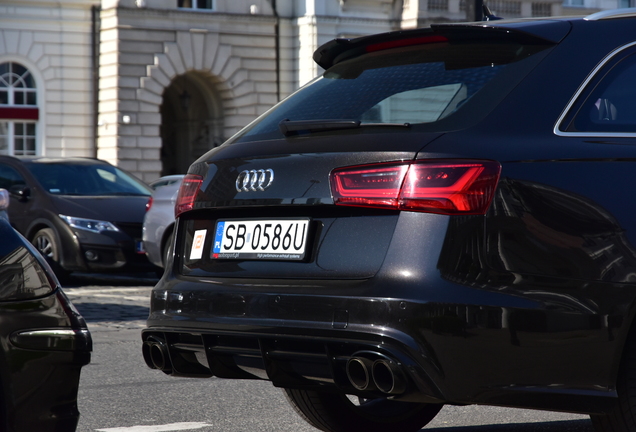 Audi RS6 Avant C7 2015