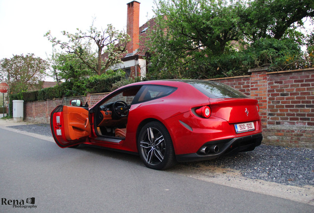 Ferrari FF