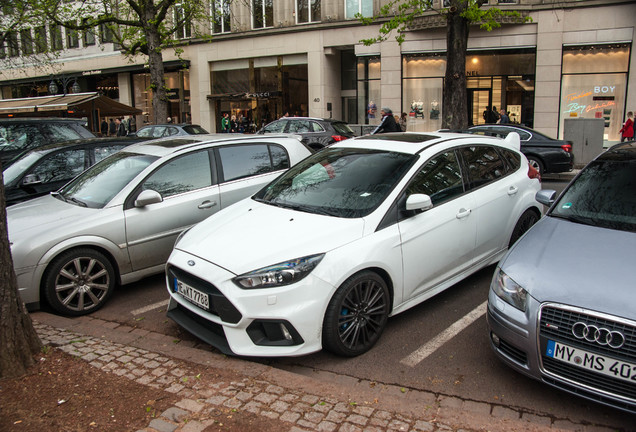 Ford Focus RS 2015