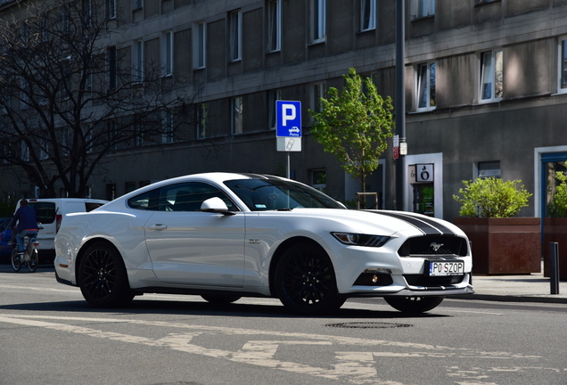 Ford Mustang GT 2015