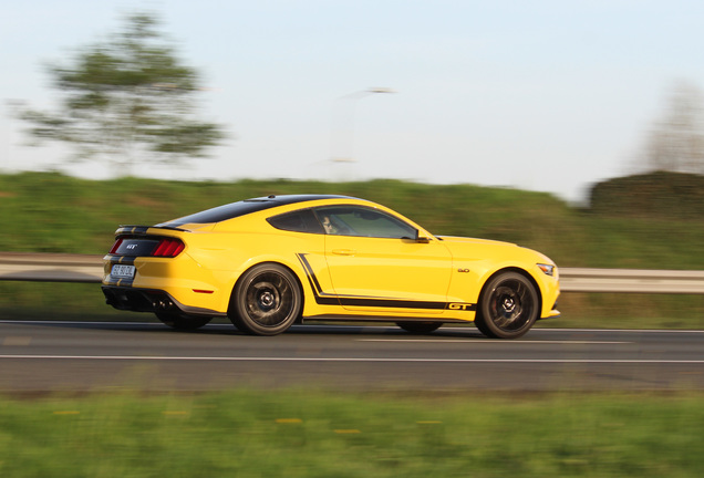 Ford Mustang GT 2015