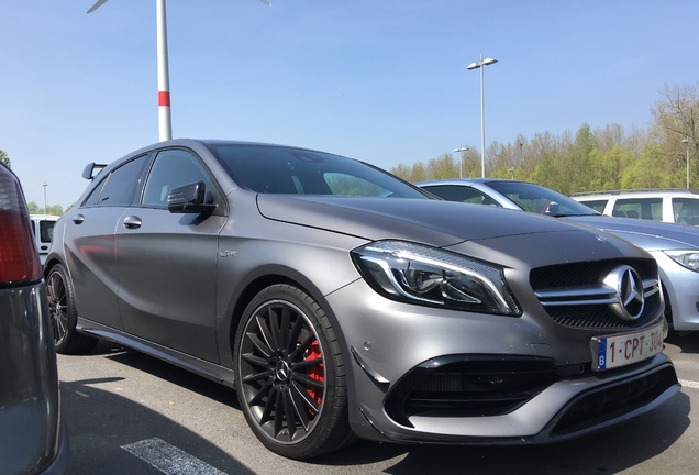 Mercedes-AMG A 45 W176 2015