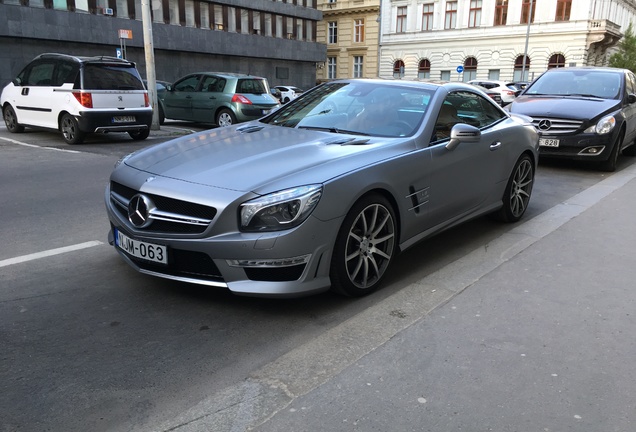 Mercedes-Benz SL 63 AMG R231