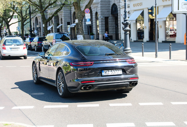 Porsche 971 Panamera Turbo