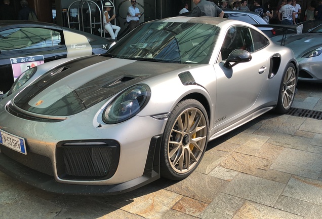 Porsche 991 GT2 RS Weissach Package