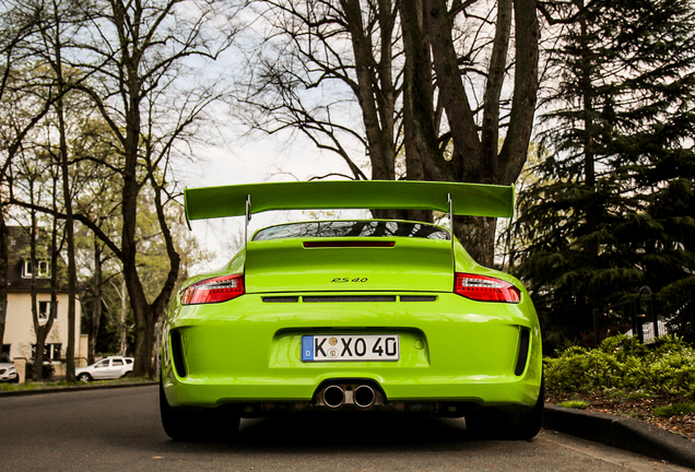 Porsche 997 GT3 RS 4.0