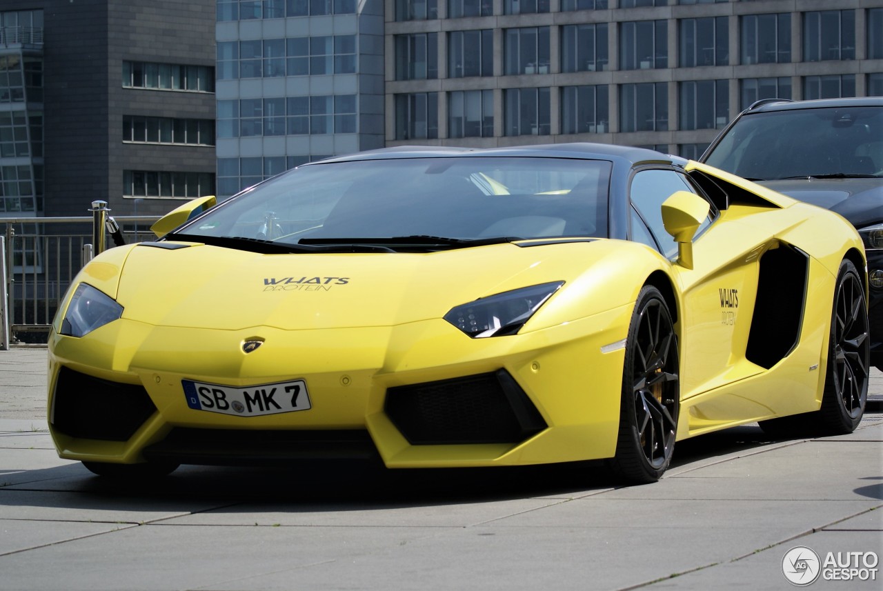 Lamborghini Aventador LP700-4 Roadster