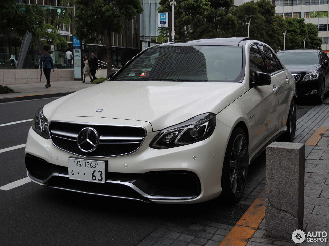 Mercedes-Benz E 63 AMG S W212