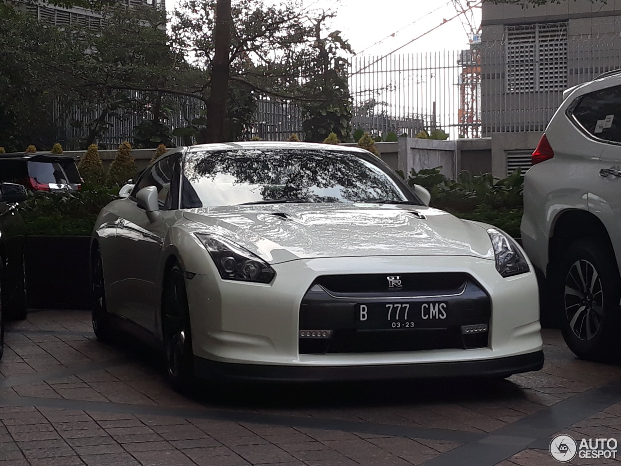 Nissan GT-R