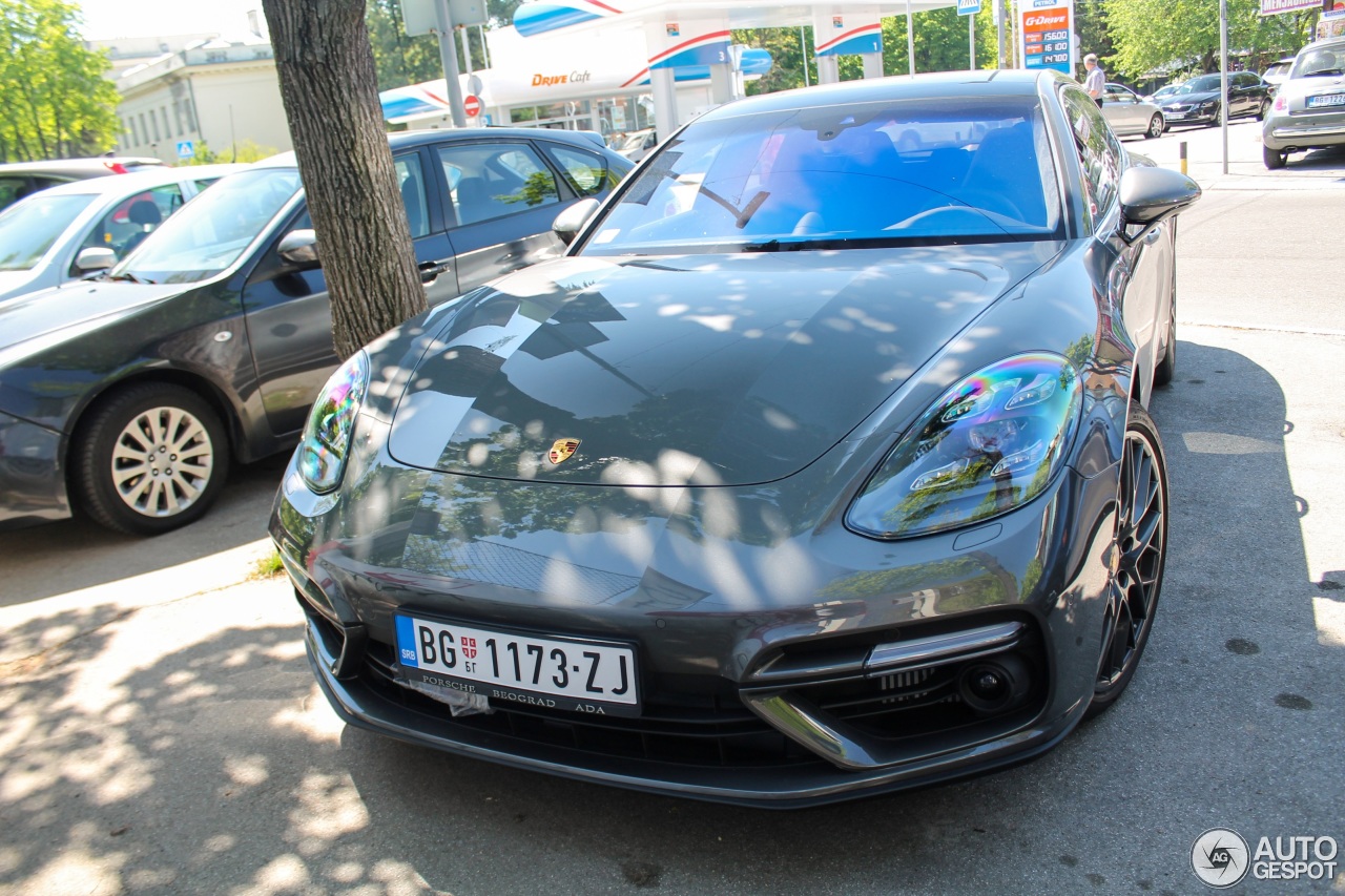 Porsche 971 Panamera Turbo Sport Turismo