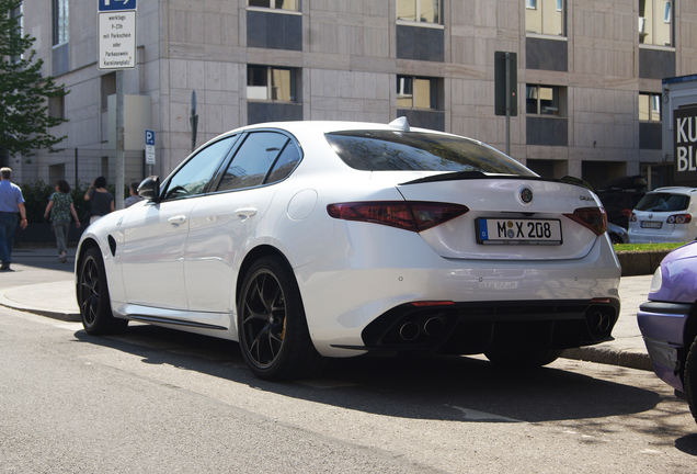 Alfa Romeo Giulia Quadrifoglio