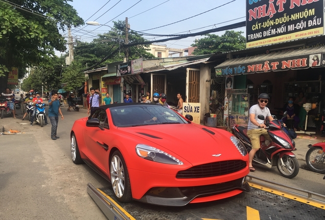 Aston Martin Vanquish Volante