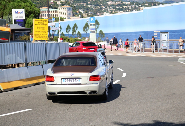 Bentley Flying Spur V8