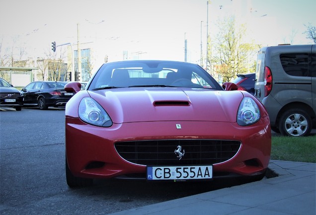 Ferrari California