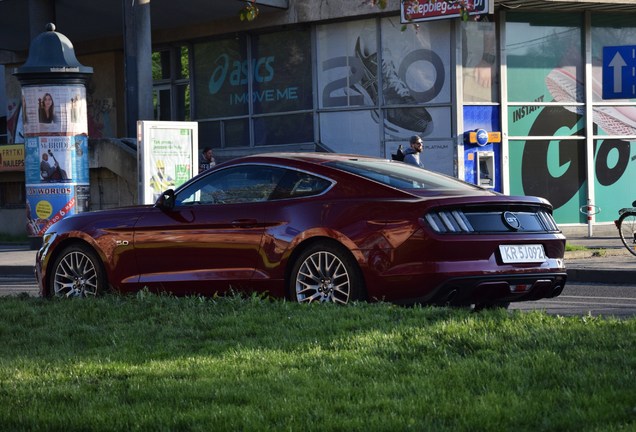 Ford Mustang GT 2015