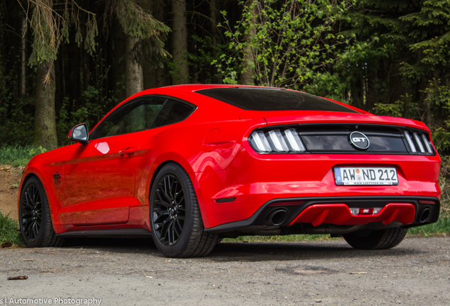 Ford Mustang GT 2015