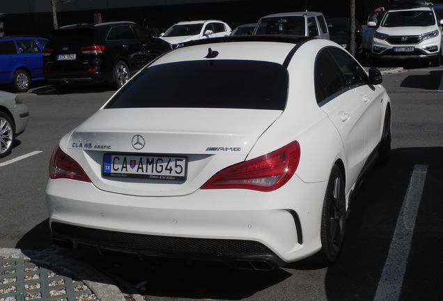 Mercedes-Benz CLA 45 AMG C117