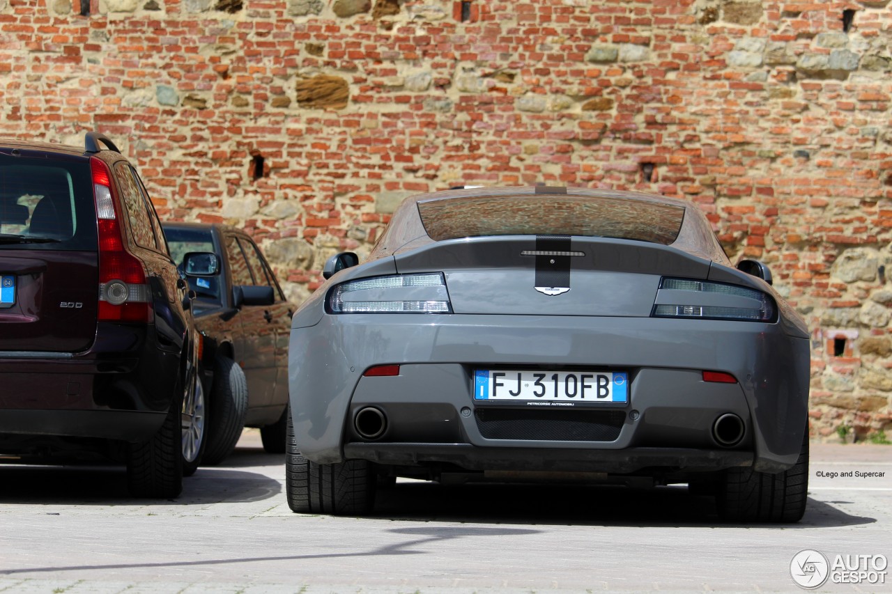 Aston Martin V12 Vantage S AMR