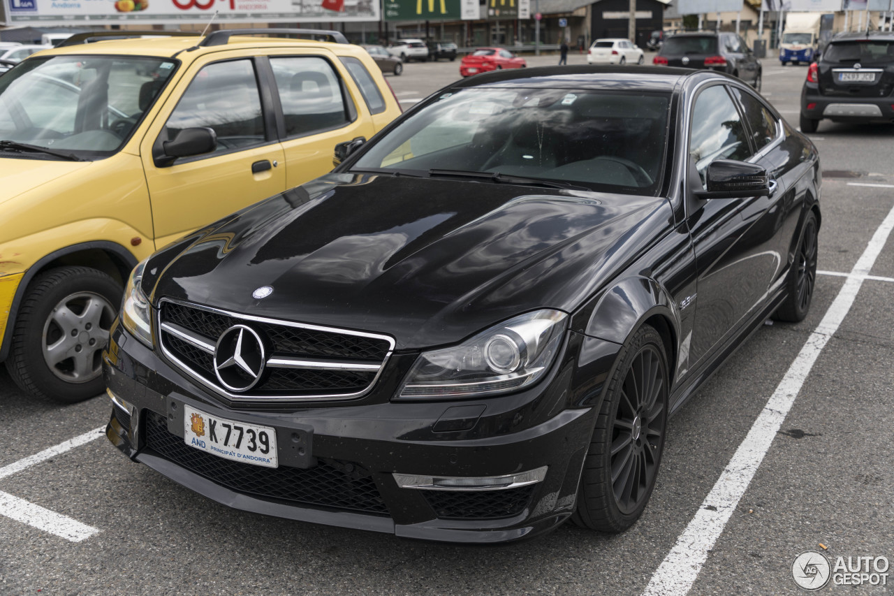 Mercedes-Benz C 63 AMG Coupé