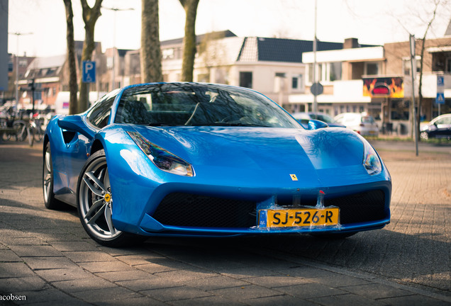 Ferrari 488 Spider