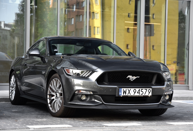 Ford Mustang GT 2015