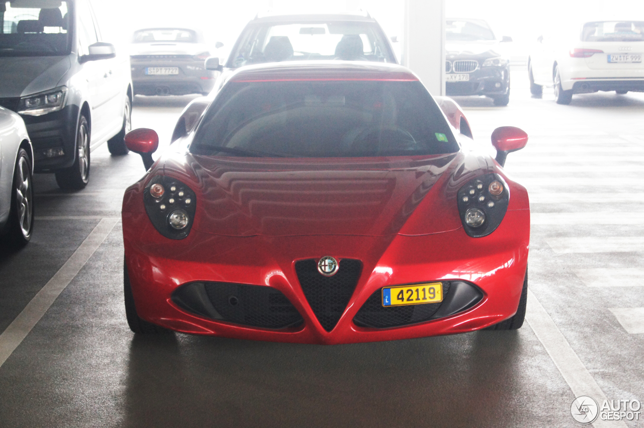 Alfa Romeo 4C Coupé