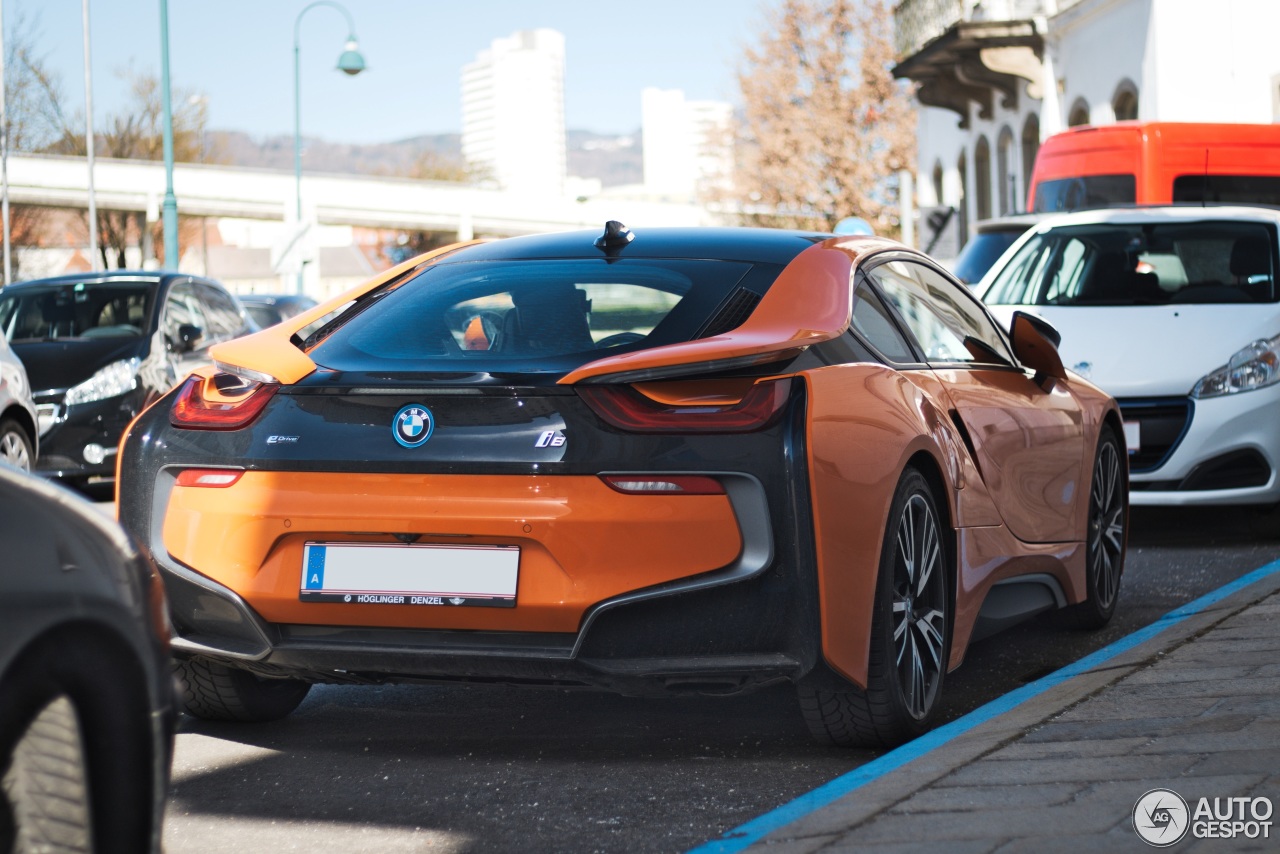 BMW i8