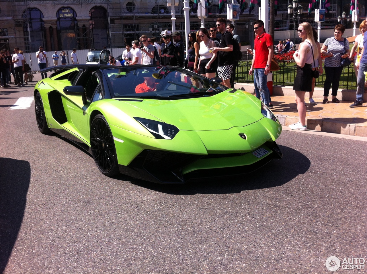 Lamborghini Aventador LP750-4 SuperVeloce Roadster