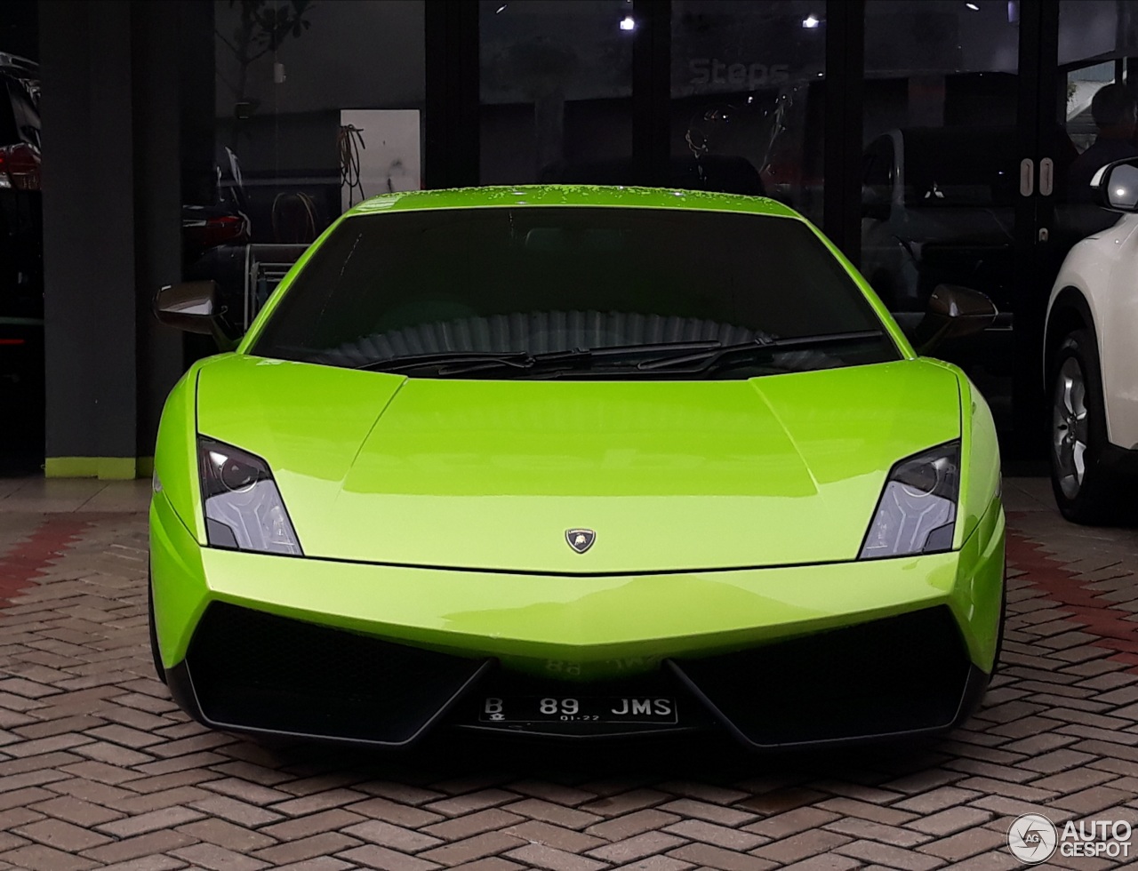 Lamborghini Gallardo LP570-4 Superleggera