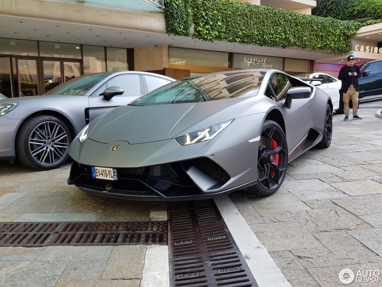 Lamborghini Huracán LP640-4 Performante