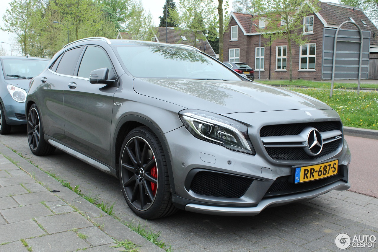 Mercedes-Benz GLA 45 AMG X156