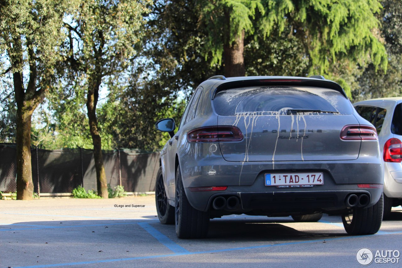 Porsche 95B Macan GTS