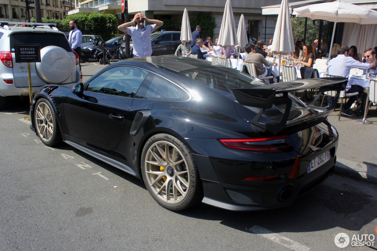 Porsche 991 GT2 RS Weissach Package