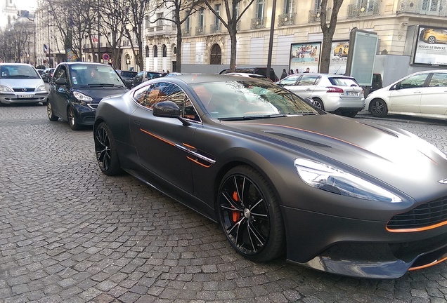 Aston Martin Vanquish 2013