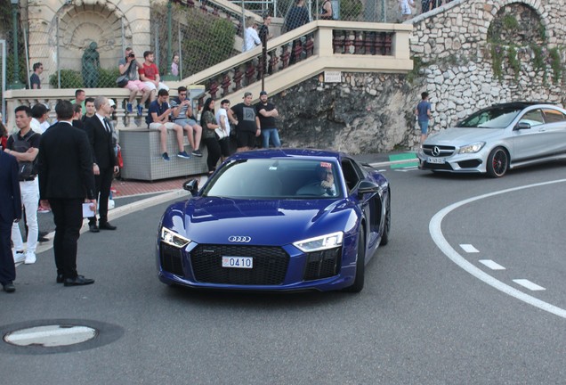 Audi R8 V10 Plus 2015