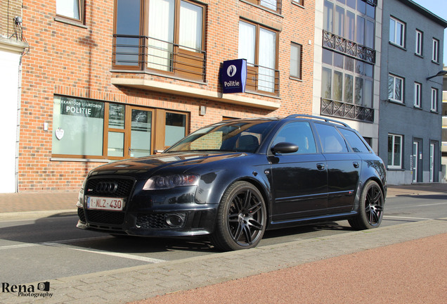 Audi RS4 Avant B7