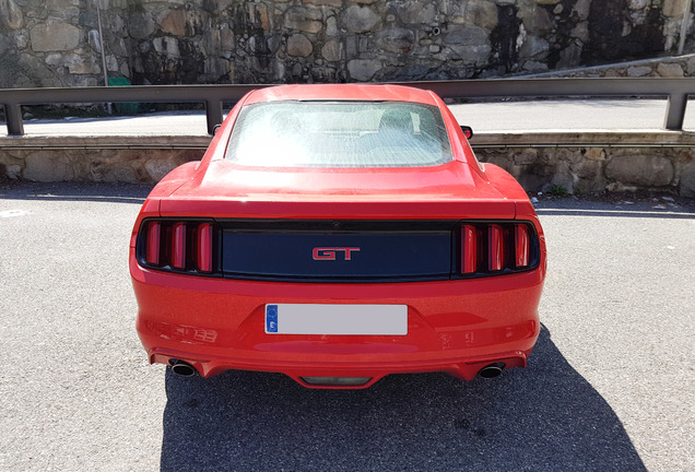 Ford Mustang GT 2015