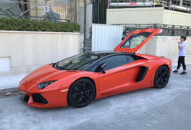 Lamborghini Aventador LP700-4