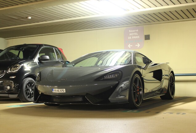 McLaren 570S