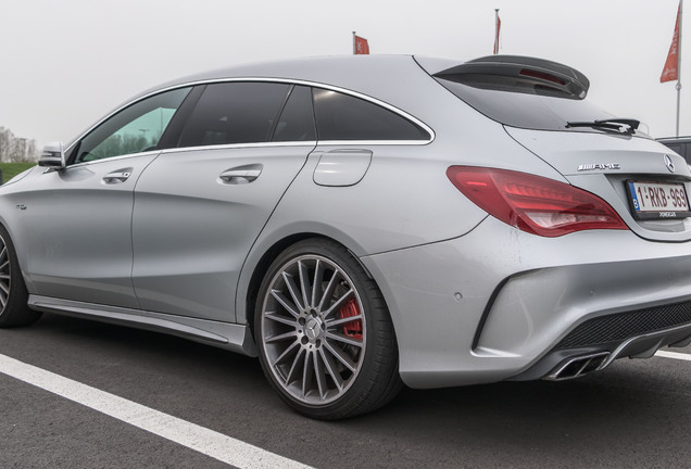 Mercedes-AMG CLA 45 Shooting Brake X117